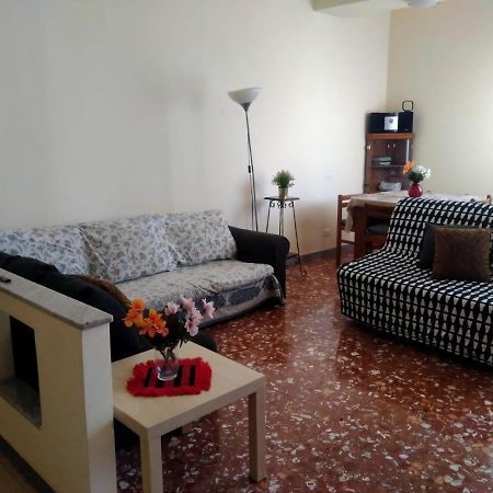Happy House Mare Di Roma Villa Lido di Ostia Exterior foto